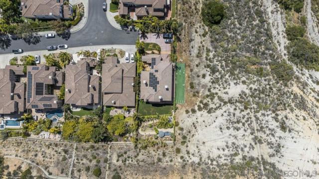 11649 Thistle Hill Pl, San Diego CA: https://media.crmls.org/mediaz/d6b060c2-3963-4e5d-af82-6d9bf96f4891.jpg