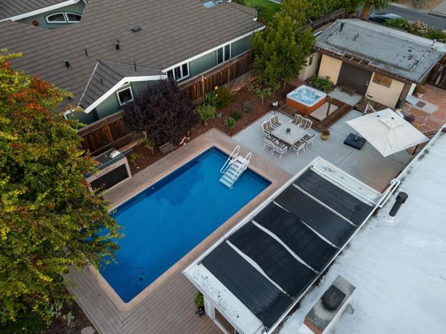 814 Gail Avenue, Sunnyvale CA: https://media.crmls.org/mediaz/d6b19f8a-4814-447c-9aac-3127e07f3841.jpg