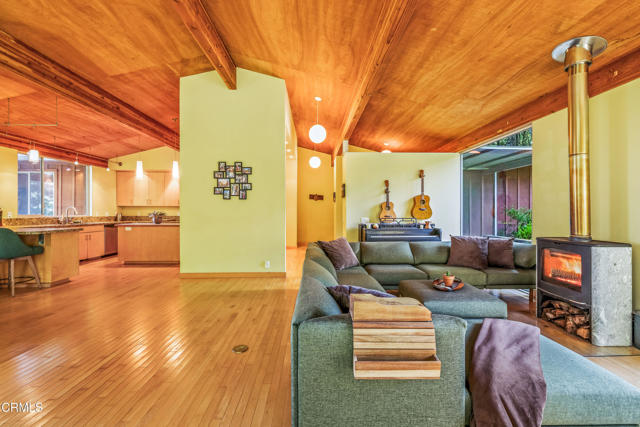 Detail Gallery Image 10 of 39 For 4401 Cameron Rd, Elk,  CA 95432 - 3 Beds | 2 Baths