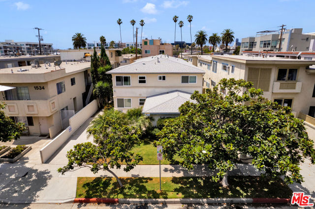 1528 10th Street photo 4