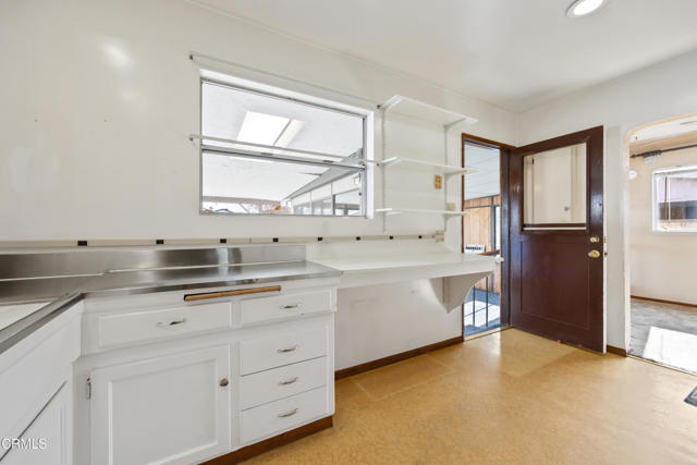 Detail Gallery Image 13 of 36 For 8416 Katherine Ave, Panorama City,  CA 91402 - 3 Beds | 1 Baths