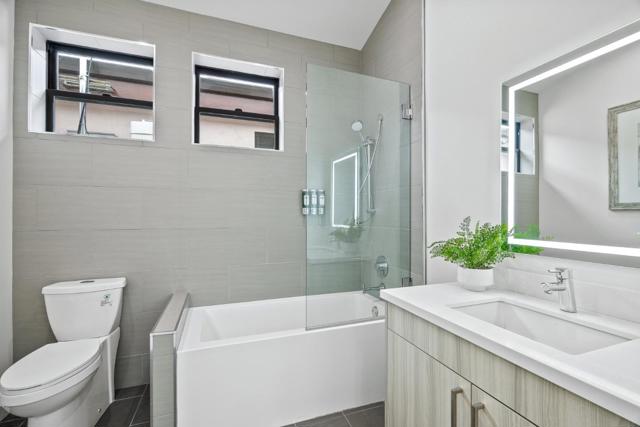 924 Woodside Road, Redwood City CA: https://media.crmls.org/mediaz/d6b53c26-795f-4890-81ed-9f928f7c40bb.jpg