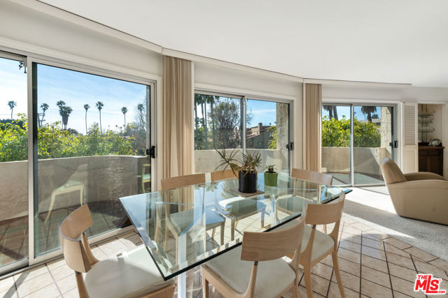 Drew Fenton | 836 S Bundy Drive Los Angeles CA | MLS: 7113379