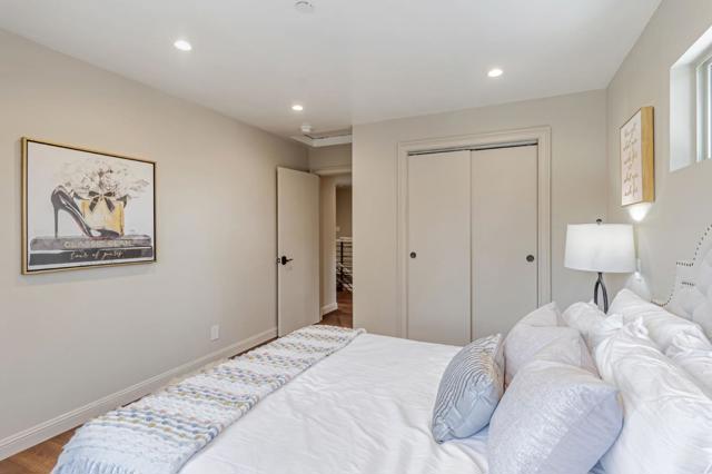 3119 Oak Knoll Drive, Redwood City CA: https://media.crmls.org/mediaz/d6b5d171-2628-4ca6-b3e4-2351704c605b.jpg