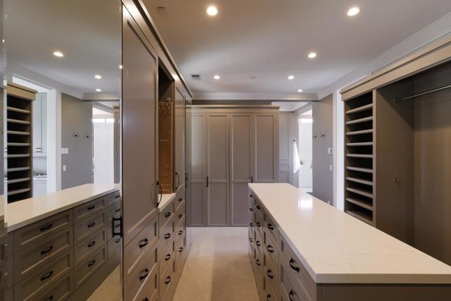 5 Redberry, Portola Valley CA: https://media.crmls.org/mediaz/d6b5ee32-2713-40f1-9e80-d28dc65cc574.jpg