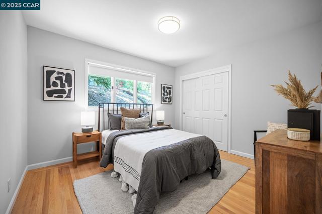 196 Miramonte Rd, Walnut Creek CA: https://media.crmls.org/mediaz/d6b6066a-8619-4790-bd3b-2fda6815d2ae.jpg