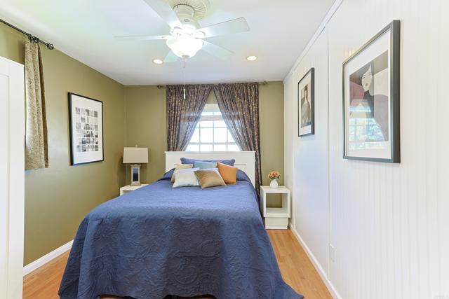 Image 18 of 55 For 733 Alameda  