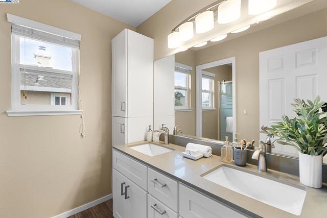 Image 47 of 60 For 6953 Bear Creek Dr