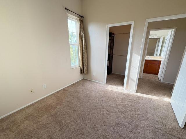 Image 18 of 22 For 12360 Carmel Country Rd  301