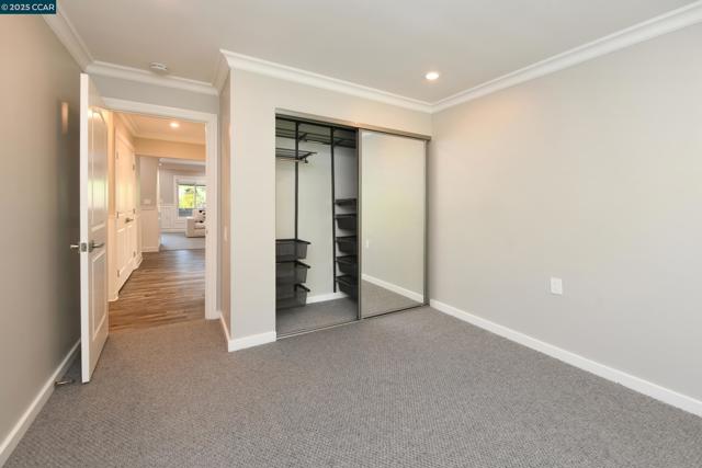 1345 Singingwood Ct, Walnut Creek CA: https://media.crmls.org/mediaz/d6b762ed-c990-4c15-8713-c3b0b8ea73bf.jpg