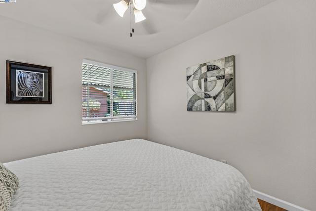 36055 Easterday Way, Fremont CA: https://media.crmls.org/mediaz/d6b7f770-eb01-462a-86a2-4690252be758.jpg