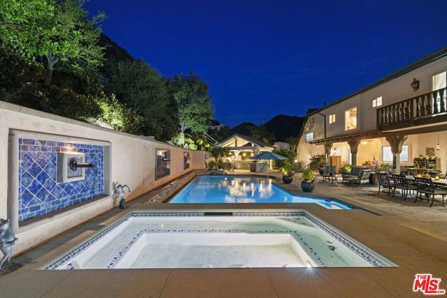 25730 Sand Canyon Road, Santa Clarita CA: https://media.crmls.org/mediaz/d6b80836-a0f8-4cb5-b0df-15eeb113e8af.jpg