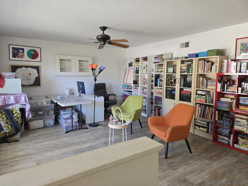5657 Red River Drive - photo 2