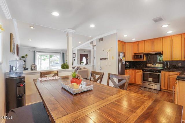 Detail Gallery Image 7 of 28 For 429 Walter Ave, Newbury Park,  CA 91320 - 4 Beds | 2 Baths