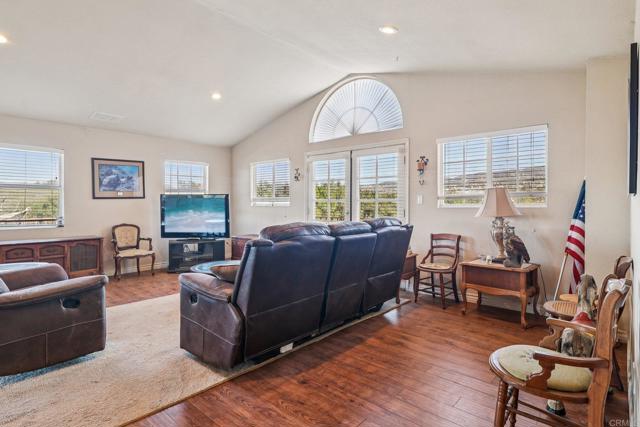 Detail Gallery Image 10 of 68 For 25749 Potrero Valley Rd, Potrero,  CA 91963 - 3 Beds | 2 Baths