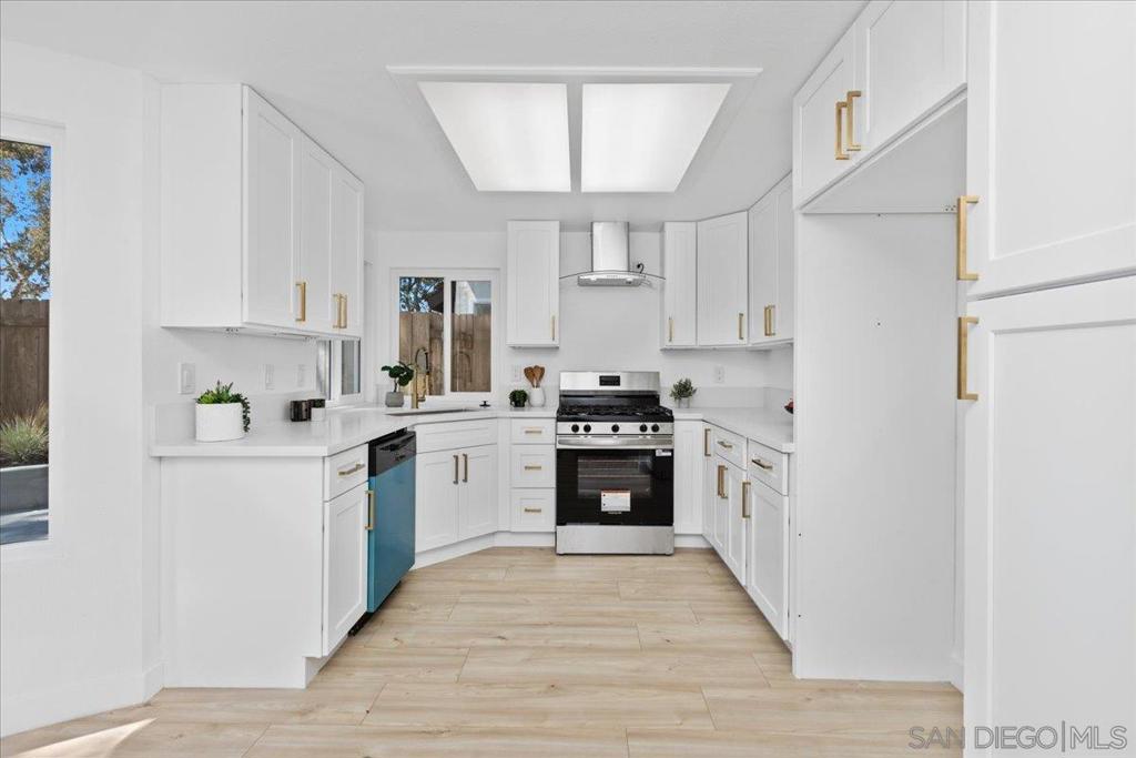 1789 Avenida Segovia - photo 19
