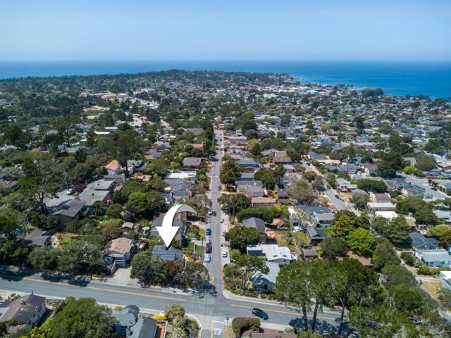 705 Grace Street, Monterey CA: https://media.crmls.org/mediaz/d6bcc100-4a3a-4b89-8b50-2081245374ec.jpg