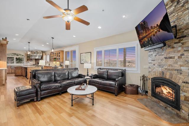18351 WOODS HILL, Ramona CA: https://media.crmls.org/mediaz/d6bcea7b-efdf-4b45-acbb-a7be234a7b69.jpg
