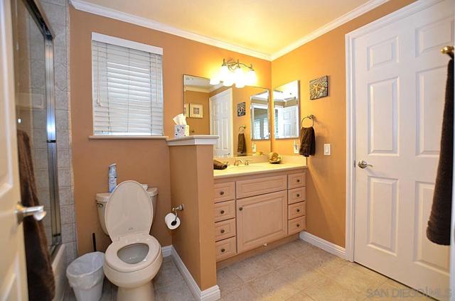 95 Port of Spain, Coronado CA: https://media.crmls.org/mediaz/d6be4276-25e6-4fde-ac27-259ea86fb1dd.jpg