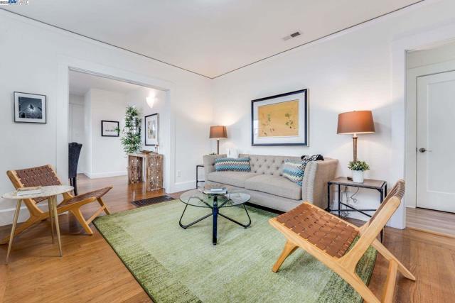 1510 Burbeck Ave, Richmond CA: https://media.crmls.org/mediaz/d6be9f45-f2d5-4d32-936a-8f4c8028cb04.jpg