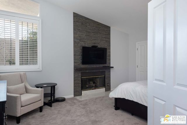 1595 E Canyon Estates Drive, Palm Springs CA: https://media.crmls.org/mediaz/d6bf12af-0483-4368-9296-e8b6ef522707.jpg