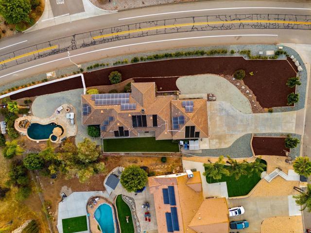 Detail Gallery Image 3 of 58 For 16403 Arena Dr., Ramona,  CA 92065 - 4 Beds | 3/1 Baths