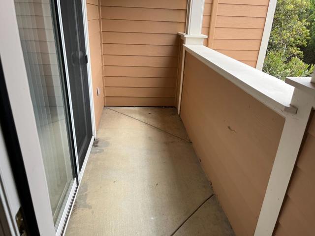 513 Callippe Court, Brisbane CA: https://media.crmls.org/mediaz/d6c0fd59-1265-4dd0-9f95-301c9b076bc1.jpg