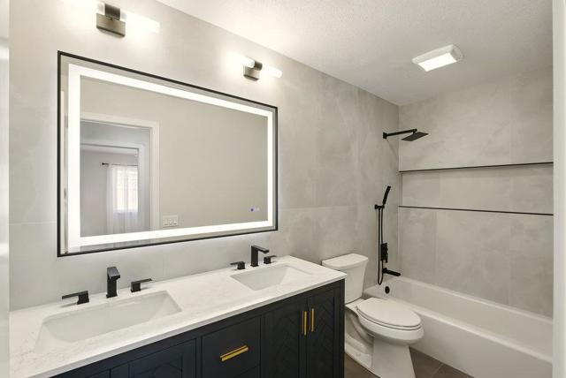 1180 Peterson Drive, Gilroy CA: https://media.crmls.org/mediaz/d6c2093d-f037-4315-b8b2-b674ad81a02d.jpg