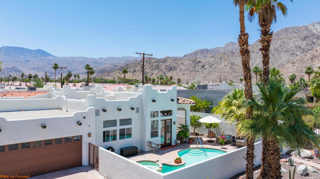 77440 Calle Ensenada, La Quinta CA: https://media.crmls.org/mediaz/d6c3993f-8036-461d-878a-394327688ad1.jpg