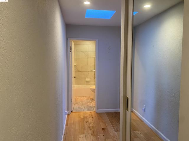 190 Cleaveland Rd, Pleasant Hill CA: https://media.crmls.org/mediaz/d6c3cf4a-6d30-4a1e-bc3a-92a2596cc859.jpg
