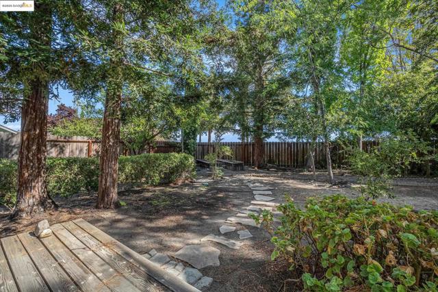 3523 Tabora Drive, Antioch CA: https://media.crmls.org/mediaz/d6c54c2e-dbb5-48e3-bbac-a8cb0e074961.jpg