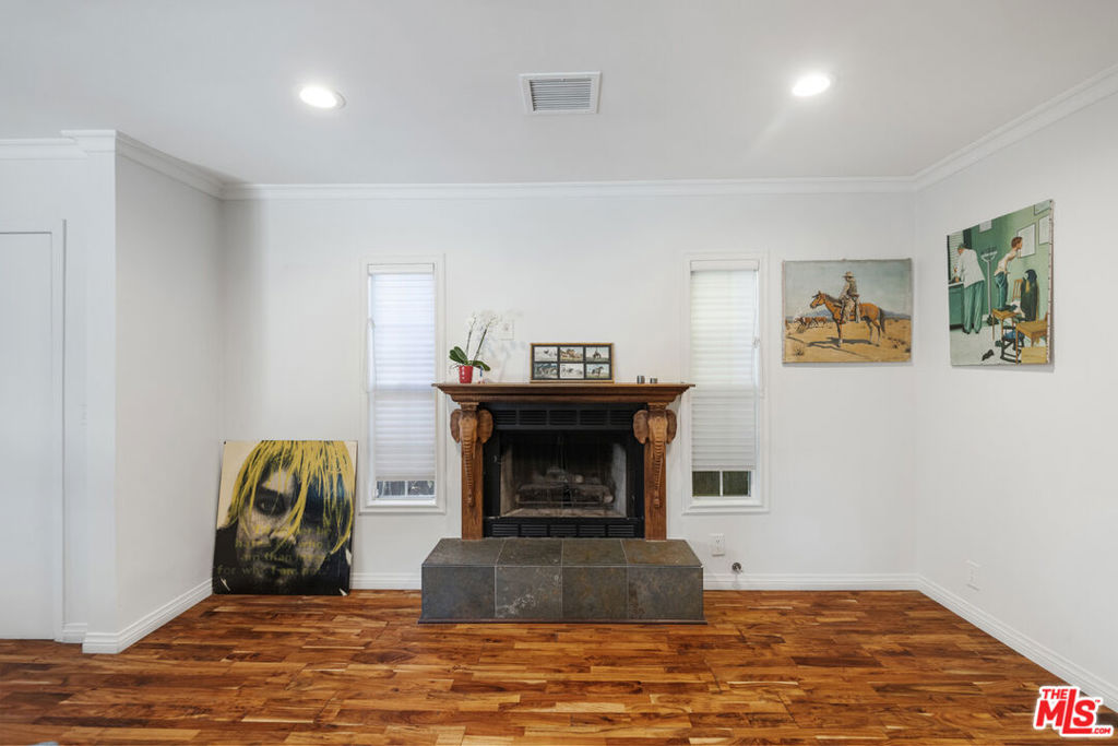 MLS #25625483 img 37