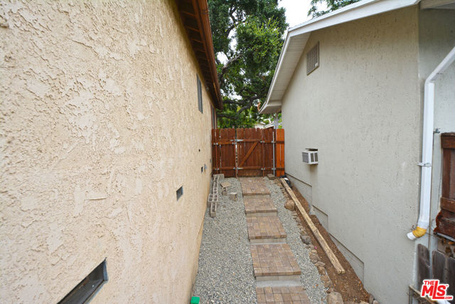 3630 2nd Avenue photo 33
