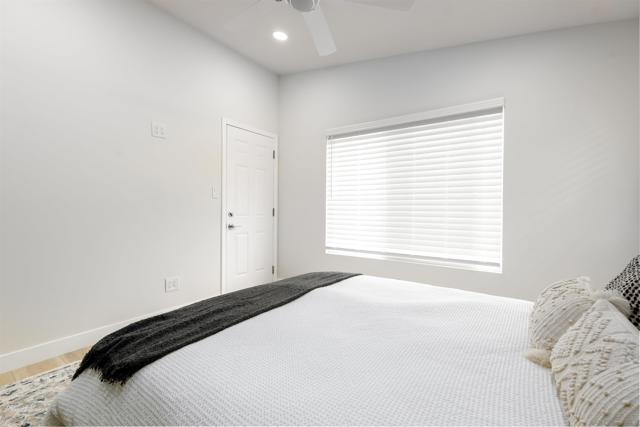 5021 Foothill Blvd, San Diego CA: https://media.crmls.org/mediaz/d6c66e8c-997b-4535-b23d-e33080d5c772.jpg