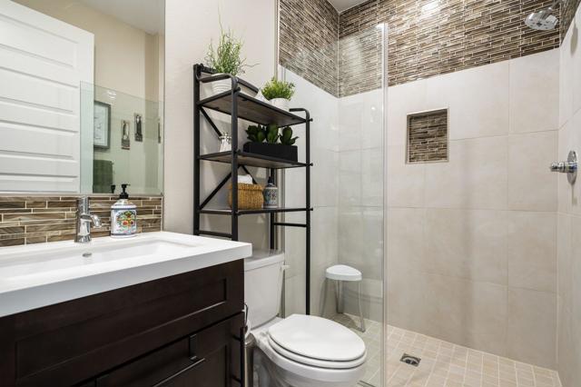 1514 Overpark Lane, Beaumont CA: https://media.crmls.org/mediaz/d6c71d0f-6e98-4a63-bc21-dff3bbf3fc30.jpg
