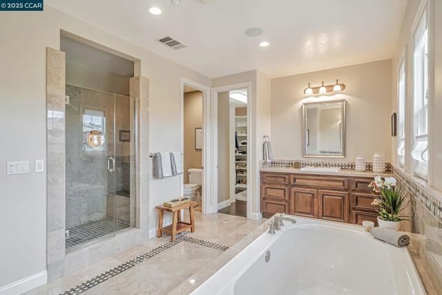 120 Tamarind Ln, Danville CA: https://media.crmls.org/mediaz/d6c7b555-2375-462c-8e34-82d4de1511a6.jpg
