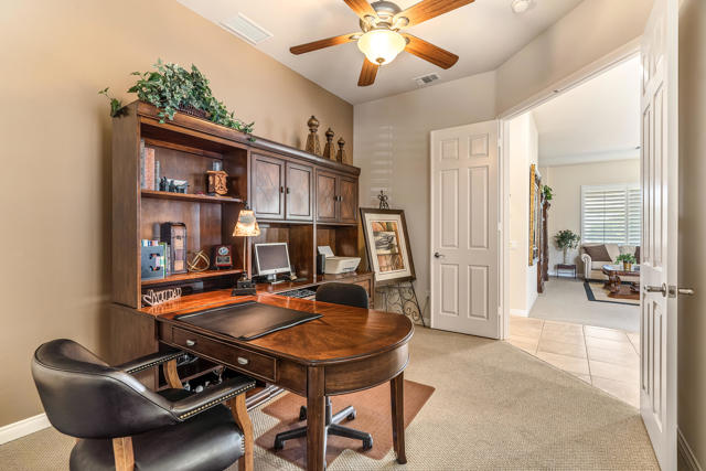 80132 Avenida Santa Olivia, Indio CA: https://media.crmls.org/mediaz/d6c7e096-9a7d-4797-9287-86e552172b7a.jpg