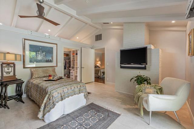 3231 Fieldcrest Drive, Sacramento CA: https://media.crmls.org/mediaz/d6c8a7c6-a788-42c6-9554-d0cb7c8e1d08.jpg