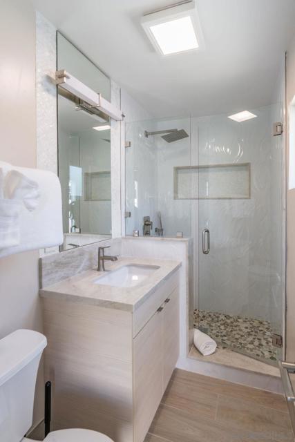 Image 41 of 50 For 240 El Chico Ln