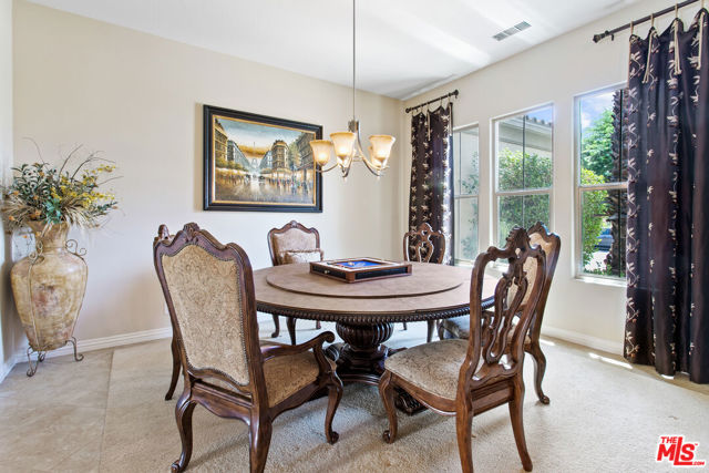 Image 9 of 30 For 78566 Blackstone Court