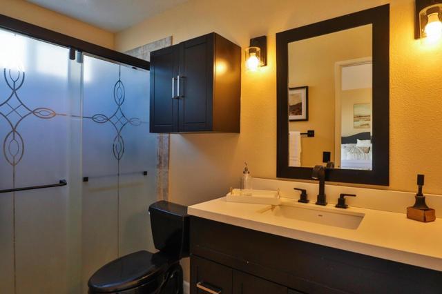 970 W 6th Street, Gilroy CA: https://media.crmls.org/mediaz/d6cb8aef-cf60-411b-92c6-5560e17a878f.jpg