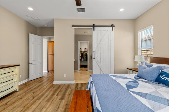 43606 Treviso Drive, Indio CA: https://media.crmls.org/mediaz/d6ccc0a6-4eb5-4505-8464-5ebc28016418.jpg