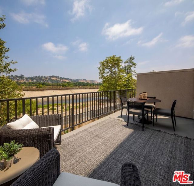 2718 N Rana Way, Los Angeles CA: https://media.crmls.org/mediaz/d6cd96cc-ba11-4907-adca-5592378bc886.jpg