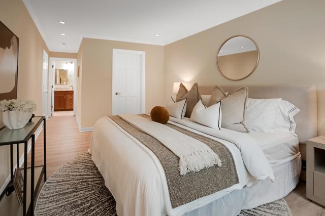 1070 Mercedes Avenue, Los Altos CA: https://media.crmls.org/mediaz/d6cd97d8-b979-49ef-a281-6325636f76c1.jpg