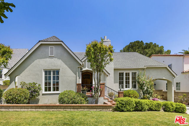MLS# 23270601