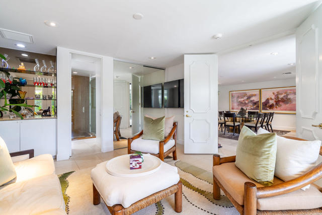 61 Mayfair Drive, Rancho Mirage CA: https://media.crmls.org/mediaz/d6cff35b-680a-49ab-b78b-4f48d75d4a9b.jpg