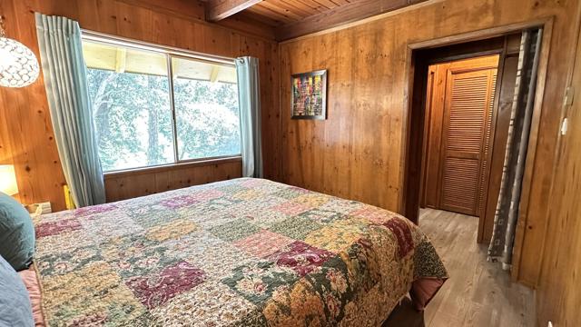52143 Acorn Lane, Idyllwild CA: https://media.crmls.org/mediaz/d6cff529-2862-4acb-817e-6d71f41c8338.jpg