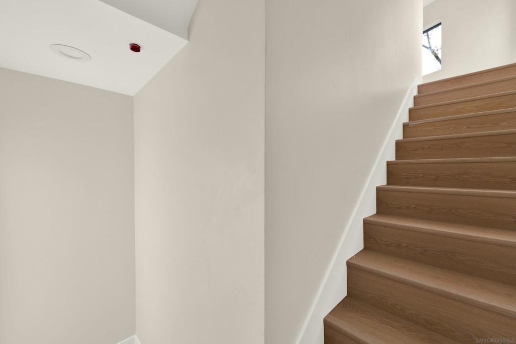 1026 Pascoe - photo 4