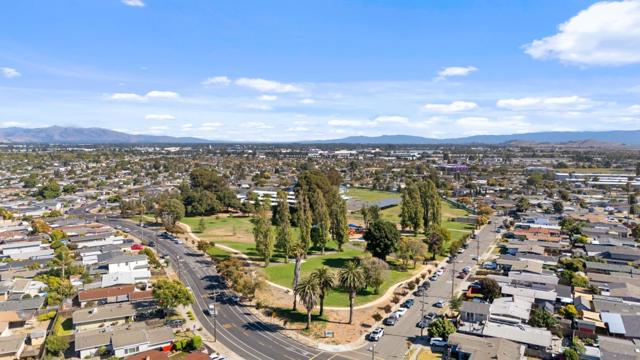 27650 La Porte Avenue, Hayward CA: https://media.crmls.org/mediaz/d6d0b3b1-a821-4ab7-83ed-eebfc13454e7.jpg