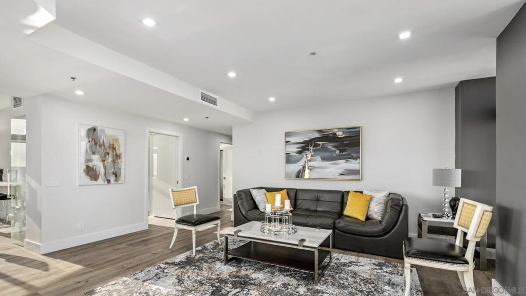 200 Harbor Dr - photo 13